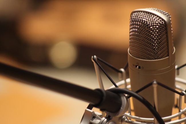 microphone-1003561